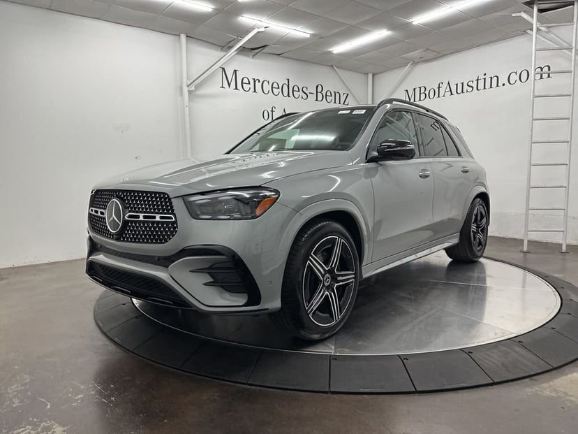 2026 Mercedes-Benz GLE - Image 1