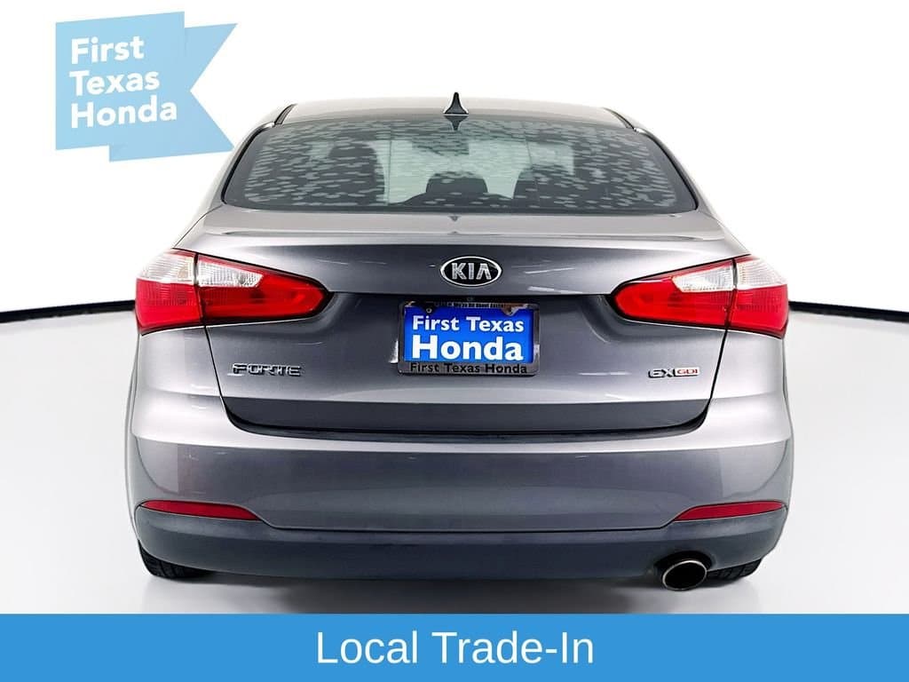 2016 KIA Forte - Image 7