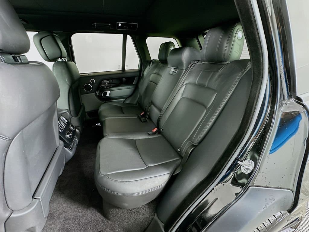 2018 Land Rover Range Rover - Image 25