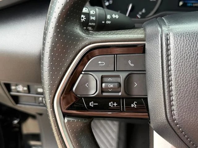 2022 Toyota Tundra - Image 14