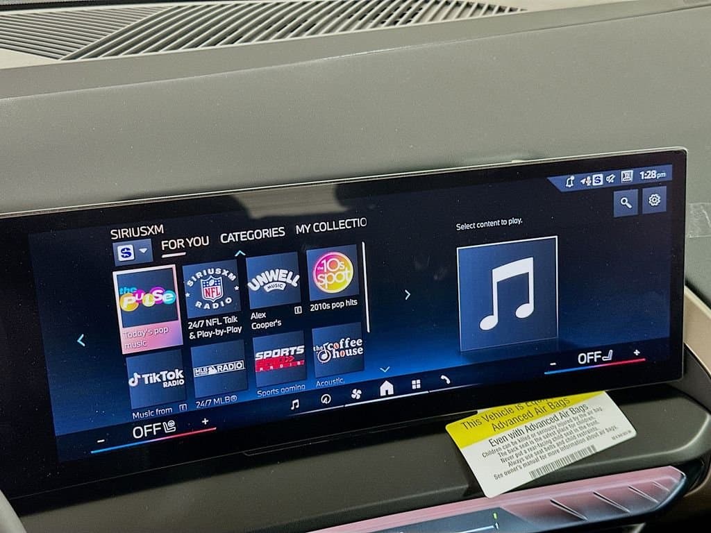 2025 BMW X3 - Image 11