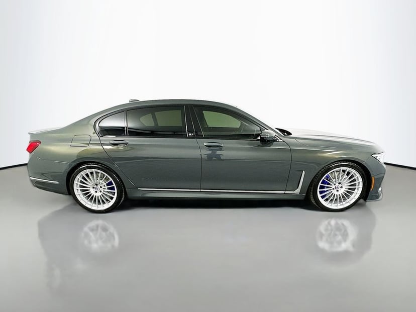 2021 BMW 7 Series - Image 4