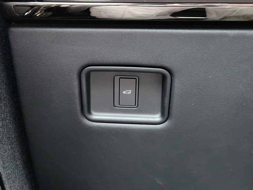 2023 Land Rover Range Rover Sport - Image 23