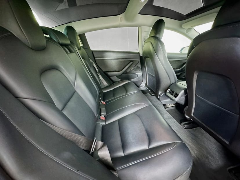 2018 Tesla Model 3 - Image 34