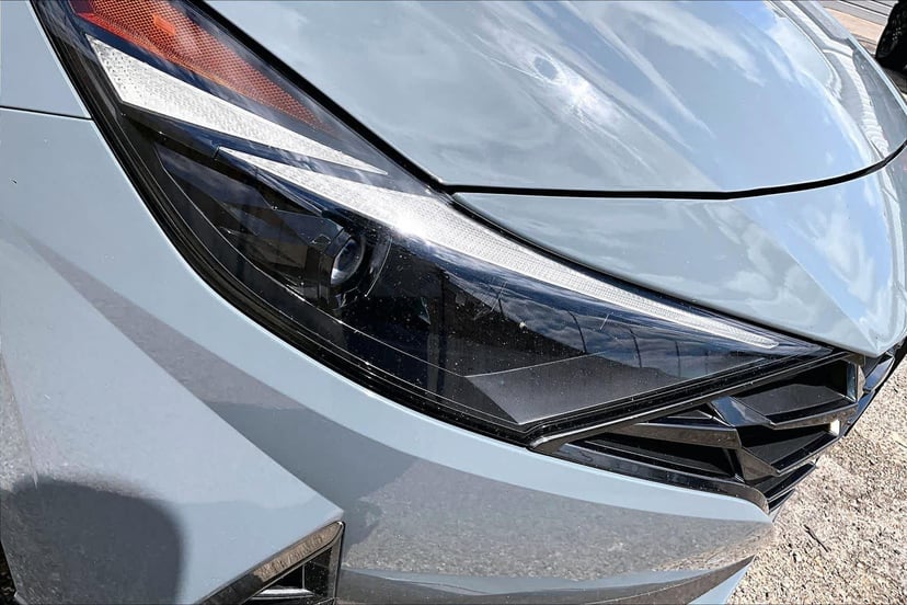2022 Hyundai Elantra - Image 27