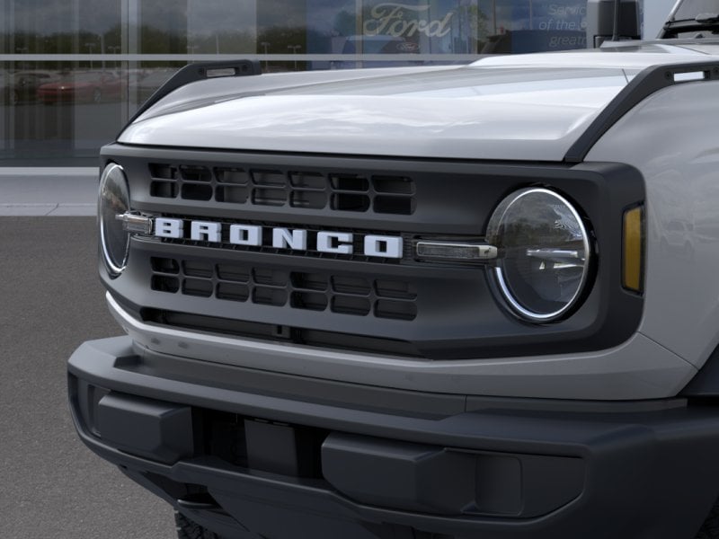 2026 Ford Bronco - Image 32