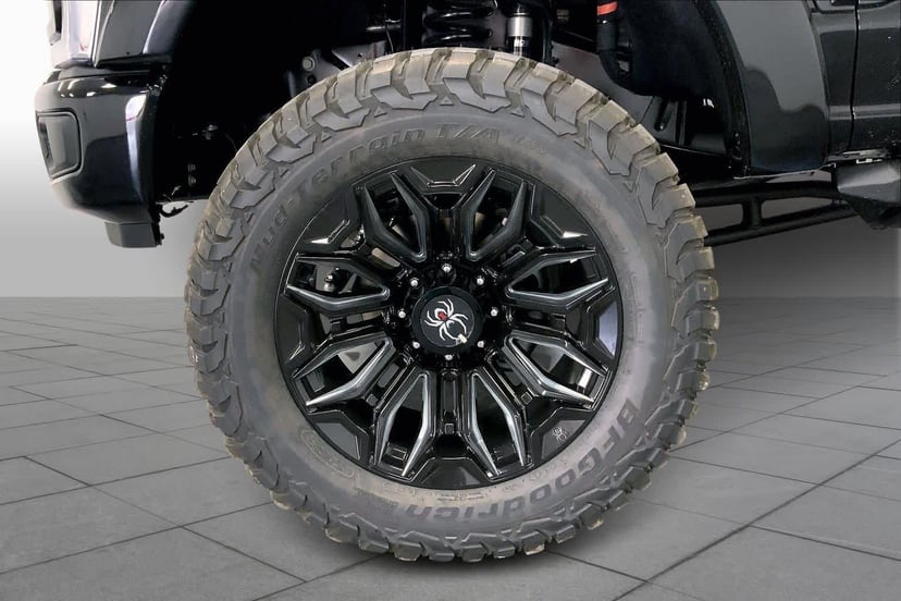 2026 Ford Super Duty - Image 9
