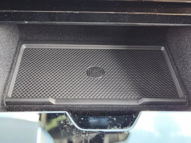 2026 Land Rover Range Rover Sport - Image 18