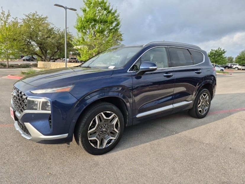 2021 Hyundai Santa Fe - Image 3