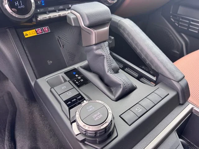2026 Toyota 4Runner i-FORCE MAX - Image 15