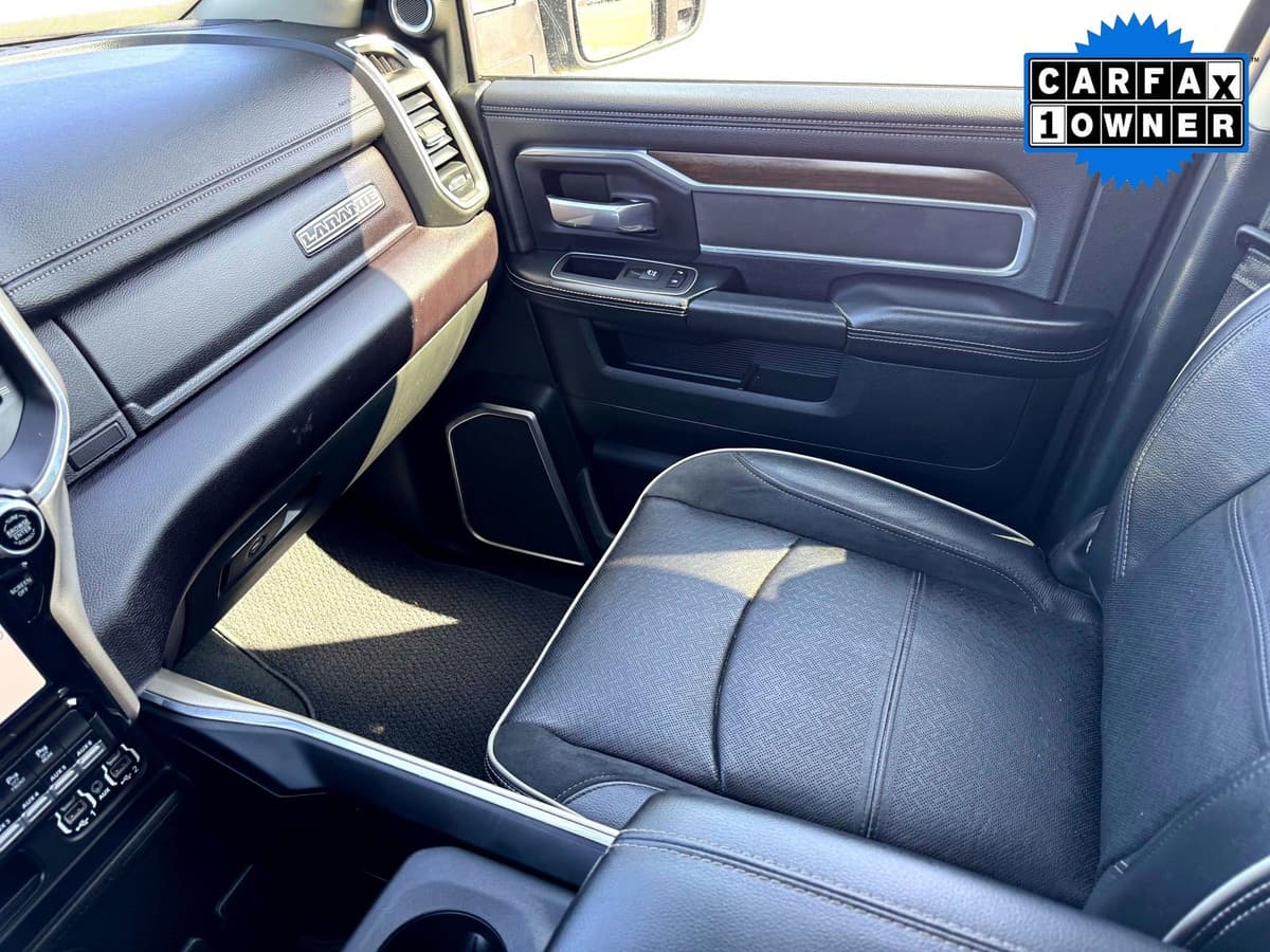 2023 Ram 3500 - Image 31