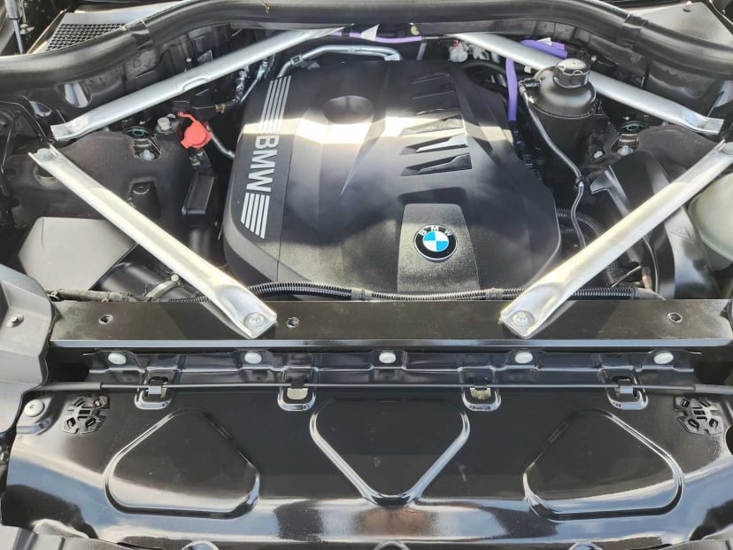 2024 BMW X7 xDrive40i - Image 32
