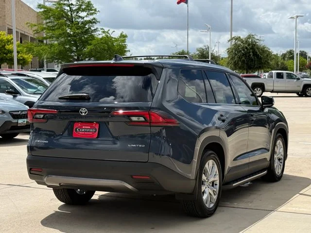 2026 Toyota Grand Highlander Hybrid - Image 4