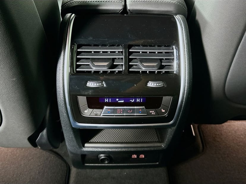 2026 BMW X5 - Image 18