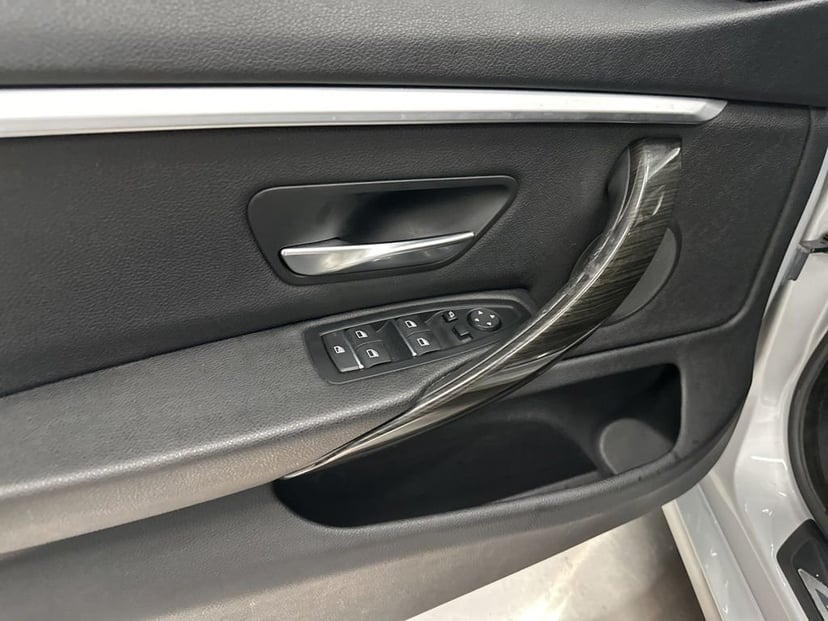 2020 BMW 4 Series - Image 10