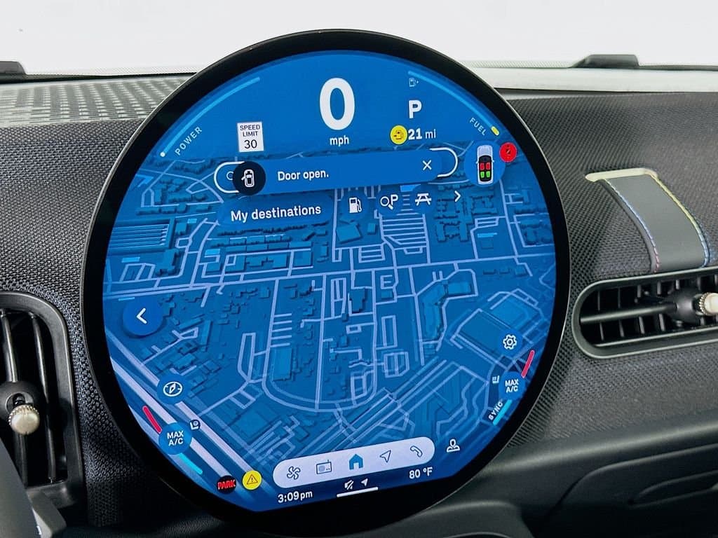 2025 MINI Cooper - Image 12