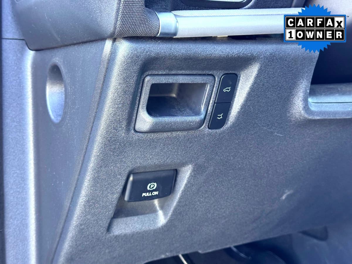 2025 Ford Expedition Max - Image 14