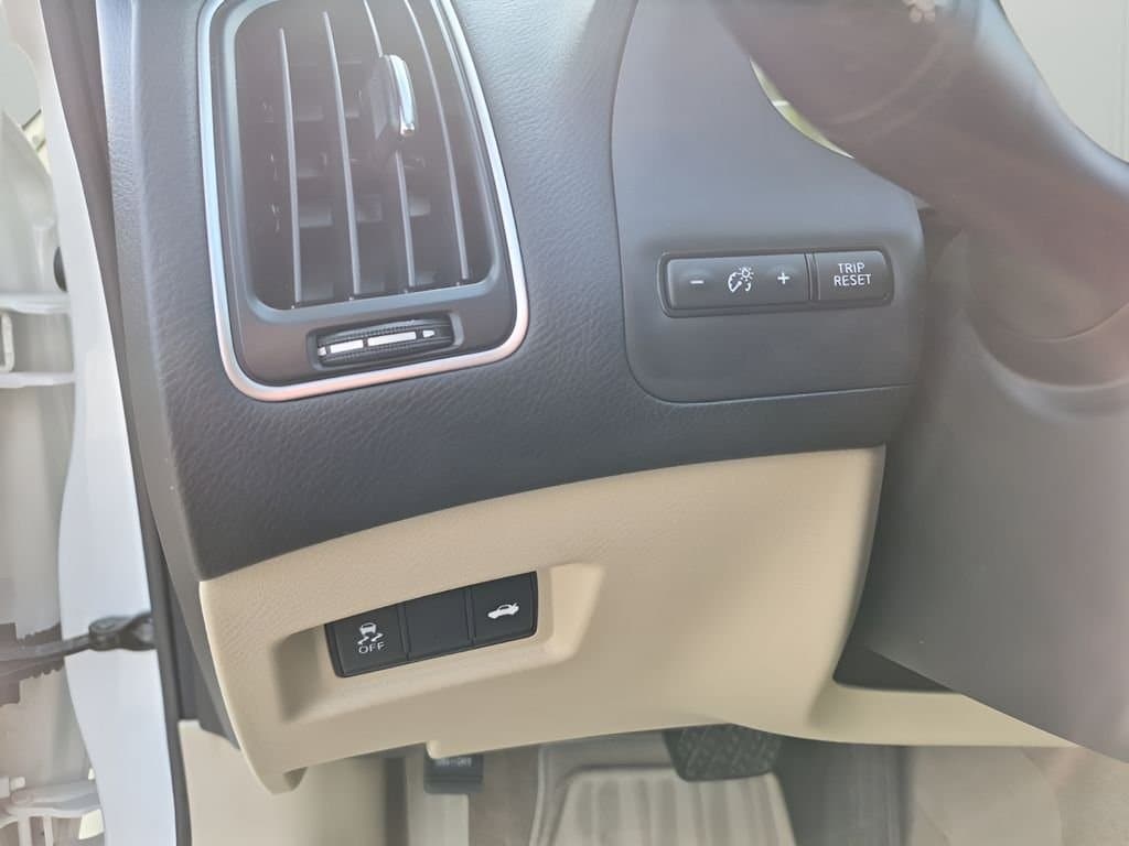 2019 INFINITI Q50 - Image 32