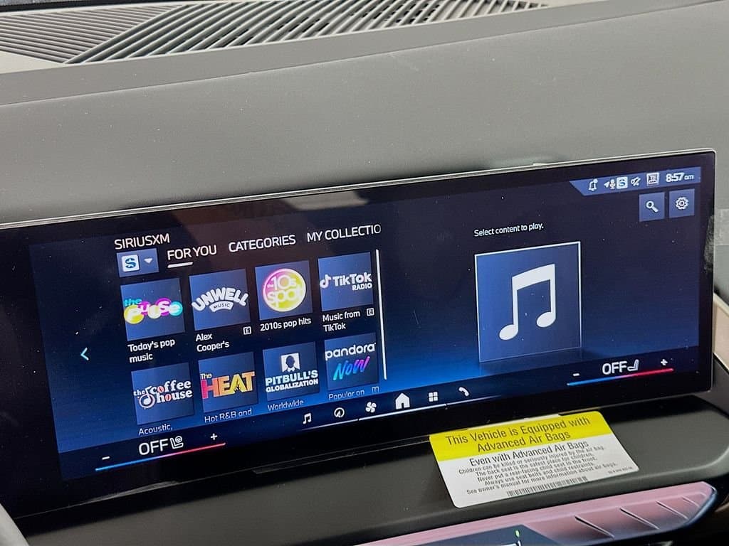 2025 BMW X3 - Image 11