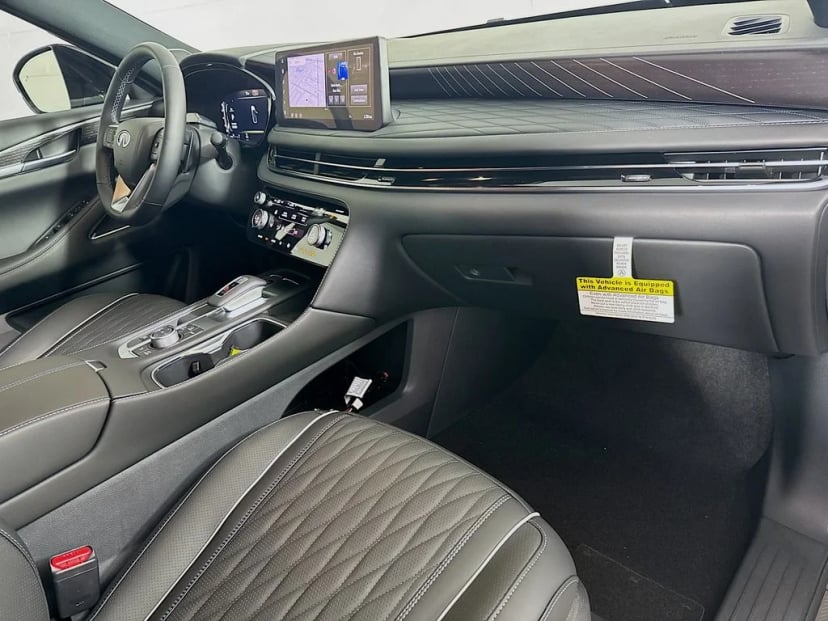 2027 INFINITI QX60 - Image 37