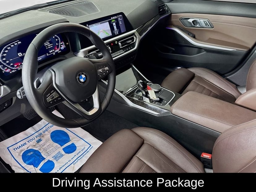 2022 BMW 3 Series - Image 11