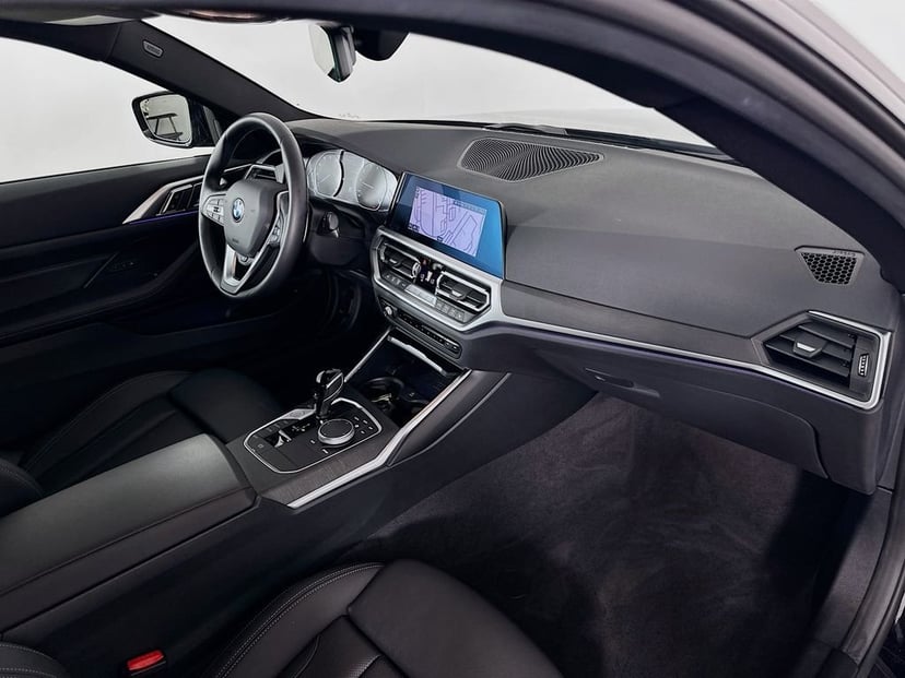 2022 BMW 4 Series - Image 29