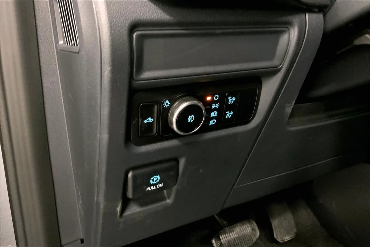 2026 Ford F-150 - Image 18