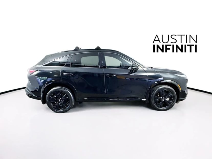 2027 INFINITI QX65 - Image 8