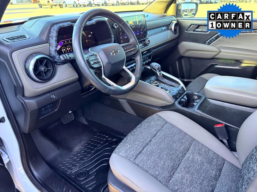 2024 Chevrolet Colorado - Image 10