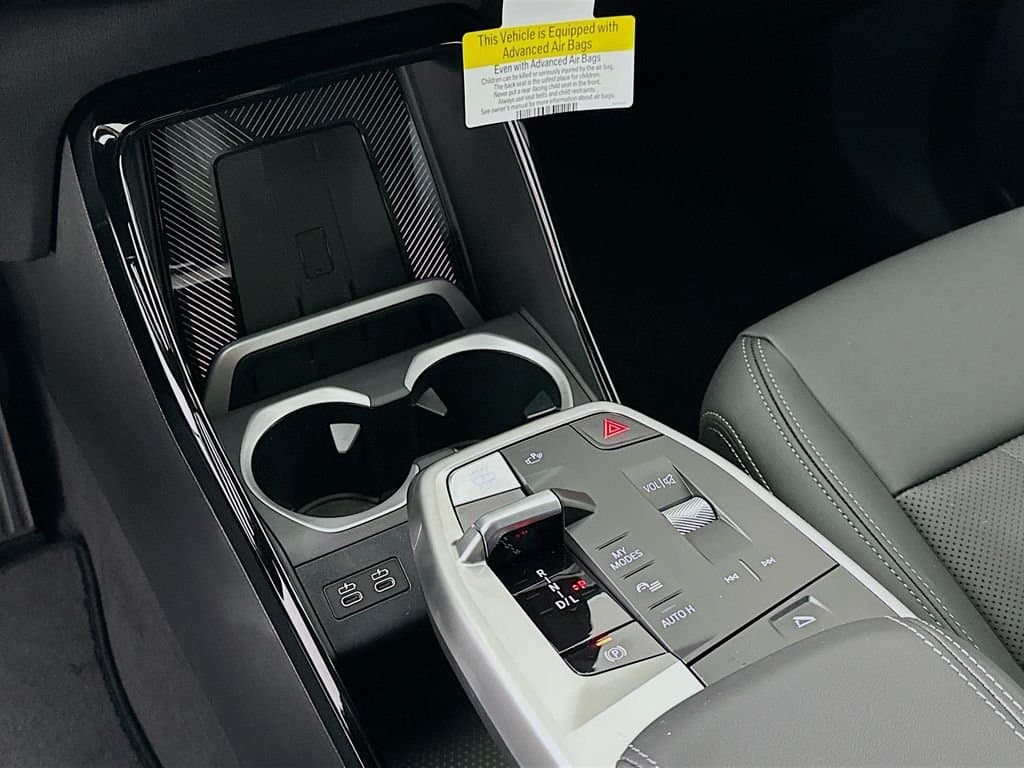 2026 BMW X1 - Image 15