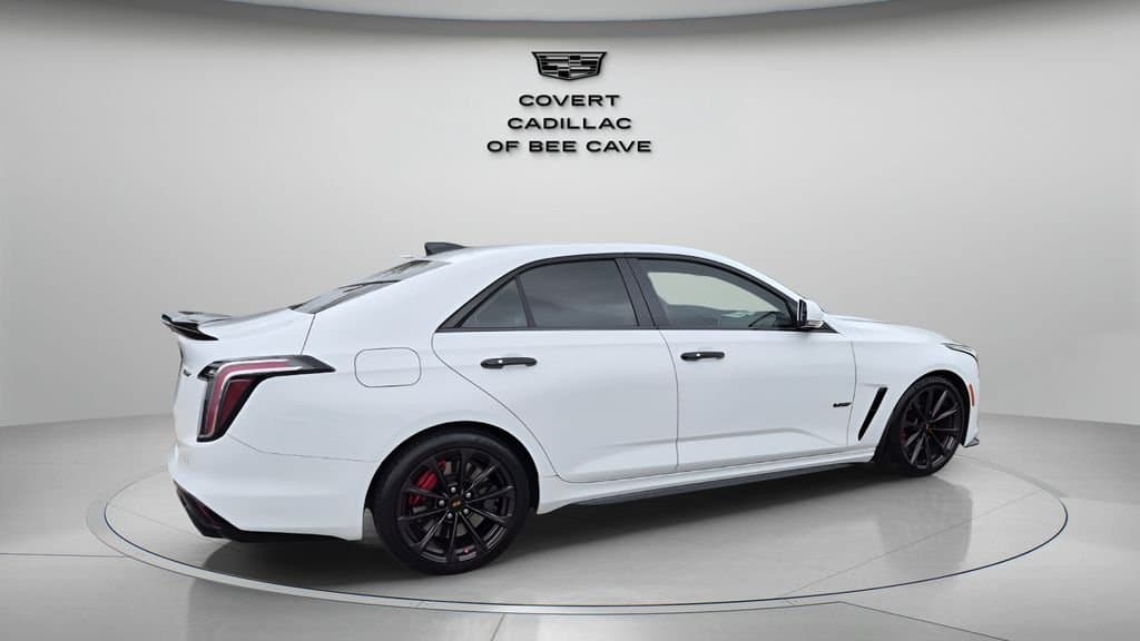 2023 Cadillac CT4 - Image 10