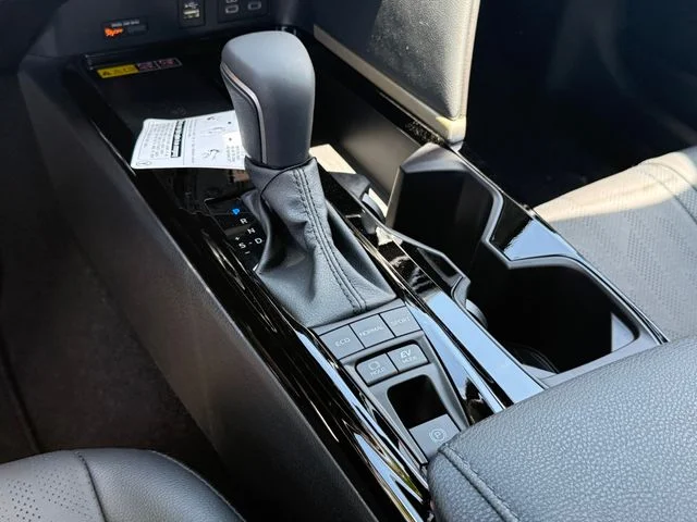 2026 Toyota Camry - Image 19