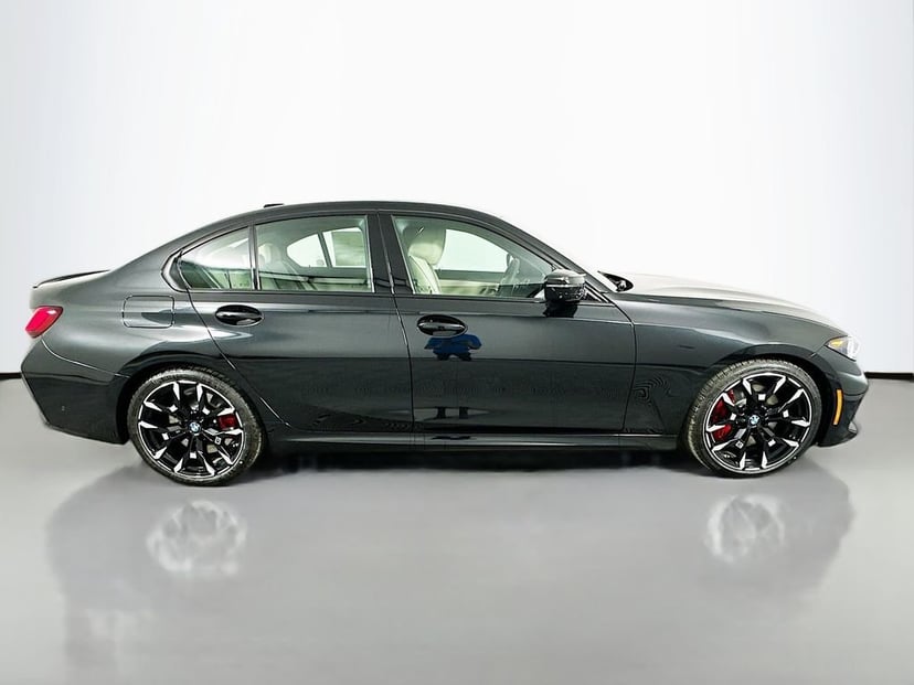 2026 BMW 3 Series - Image 4