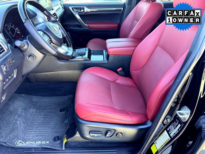 2022 Lexus GX - Image 13