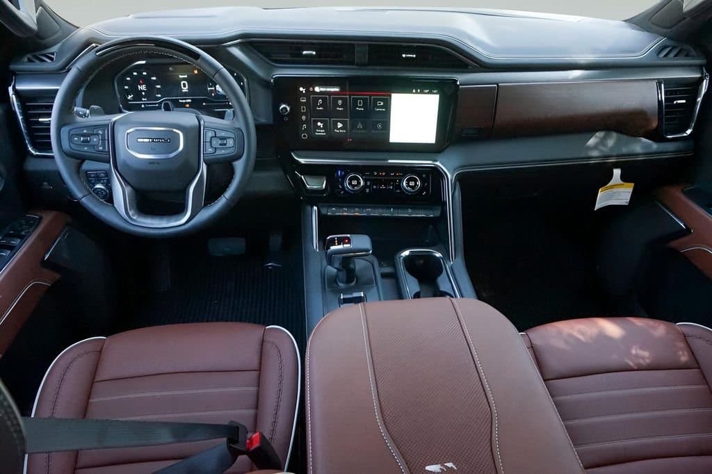 2025 GMC Sierra 1500 - Image 16