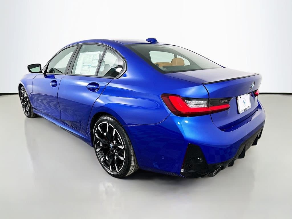 2026 BMW 3 Series - Image 7