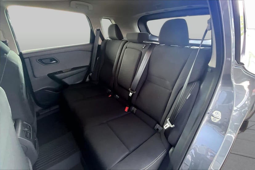 2023 Nissan Rogue - Image 19
