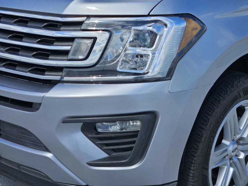 2021 Ford Expedition - Image 8