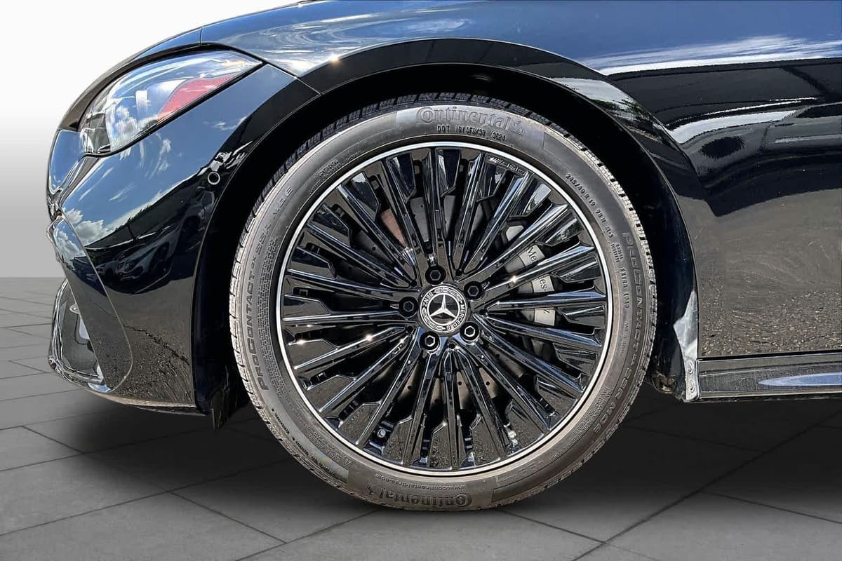 2025 Mercedes-Benz CLE 450 - Image 11