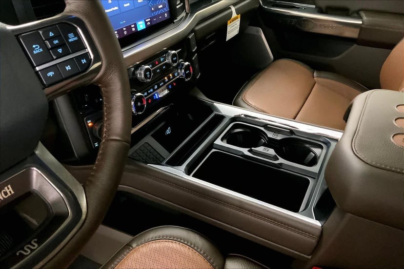 2026 Ford Super Duty - Image 6