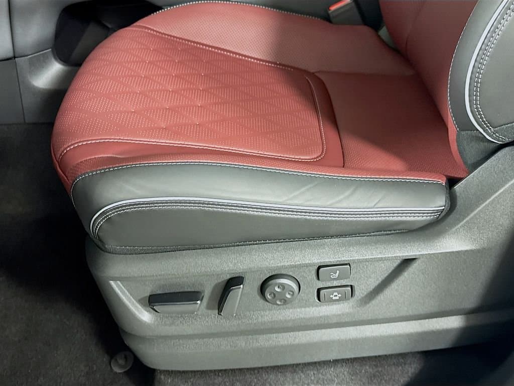 2026 INFINITI QX80 - Image 24