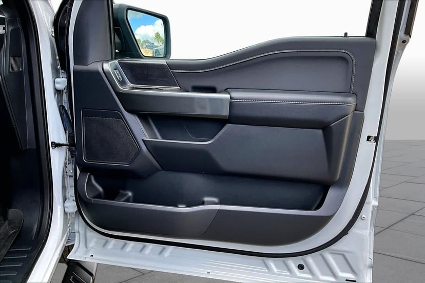 2023 Ford F-150 - Image 23