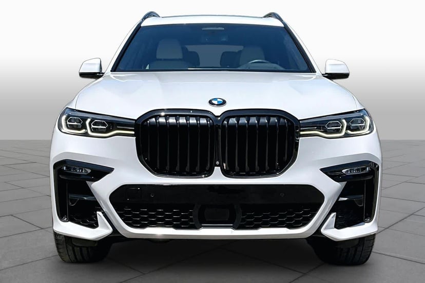 2020 BMW X7 - Image 3