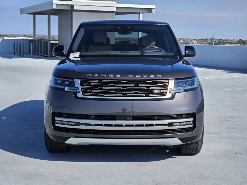 2026 LAND ROVER Range Rover - Image 2