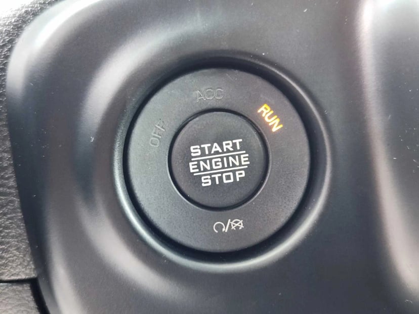2022 Jeep Wrangler - Image 21