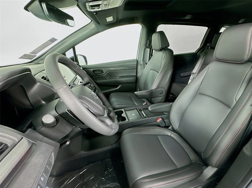2026 Honda Odyssey - Image 29