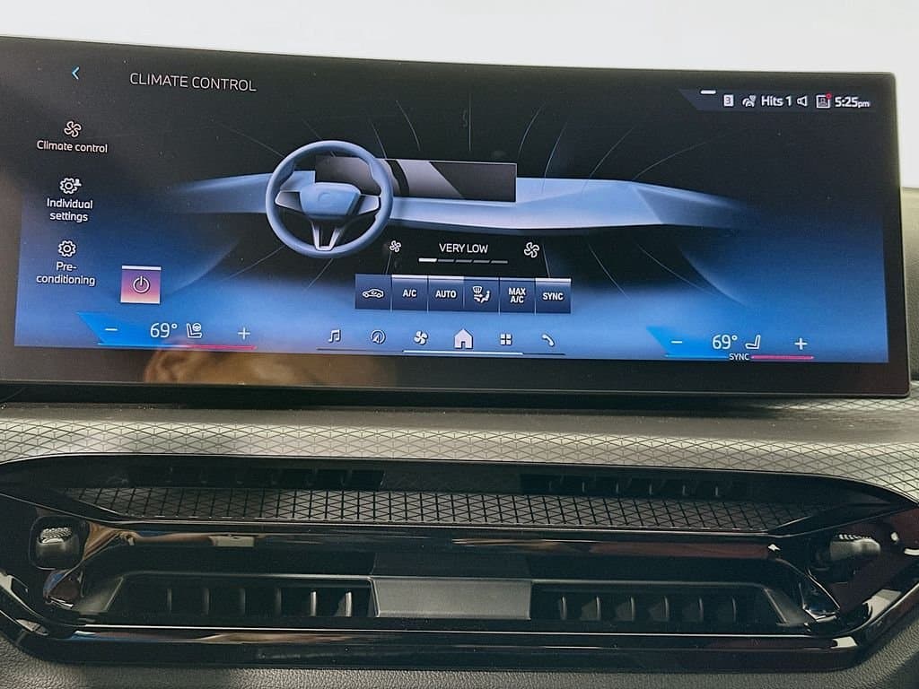 2026 BMW 4 Series - Image 14