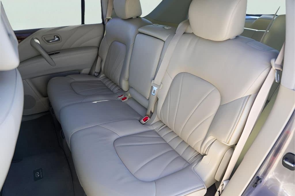 2017 INFINITI QX80 - Image 28