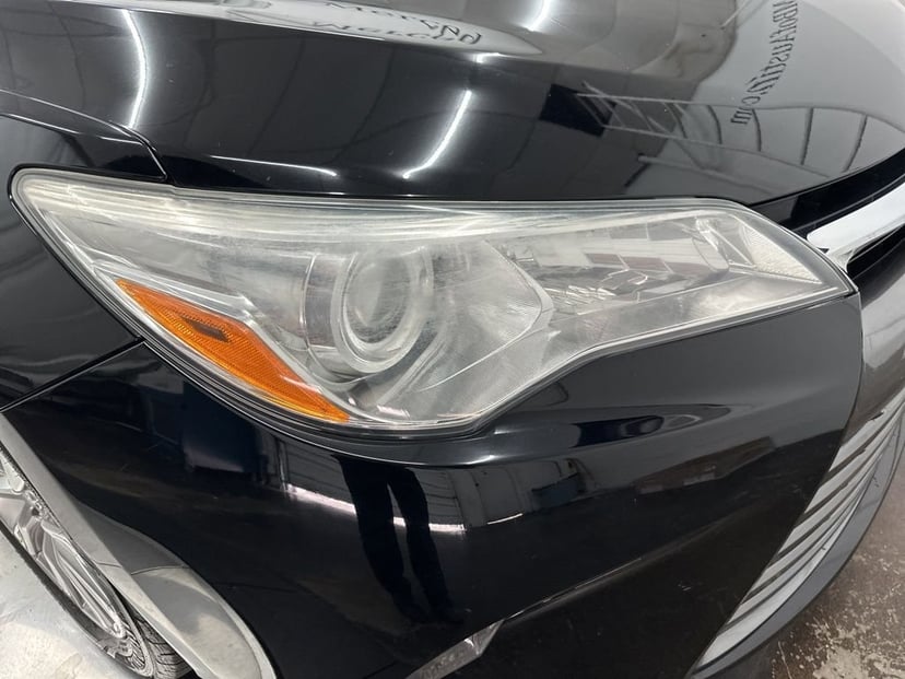 2015 Toyota Camry - Image 10