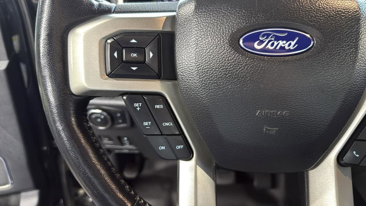 2022 Ford F-350SD - Image 14